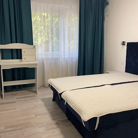 Modern & Cozy Apartment- Centar Apartment *