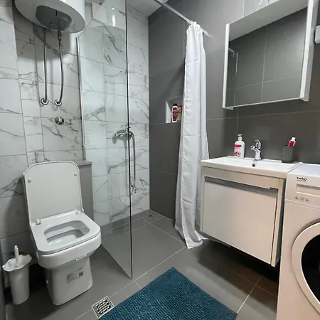 Apartment Modern & Cozy Apartment- Centar *